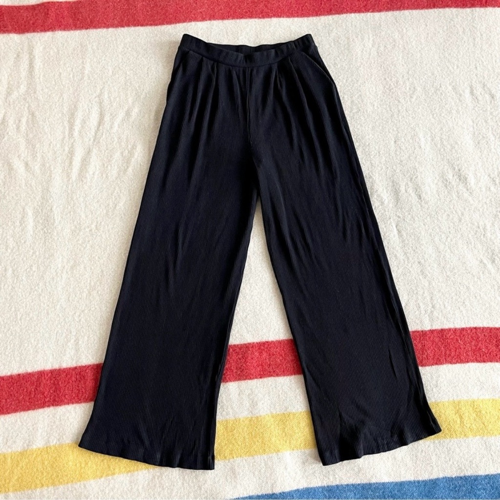 Encircled Wide Leg Knit Rib Pants — image 5 of 8